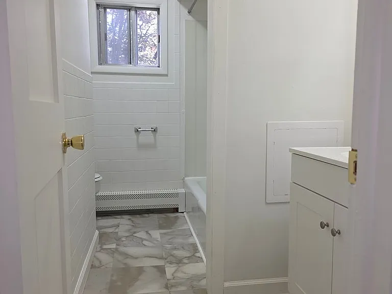 519 W Water St #C — Photo 1