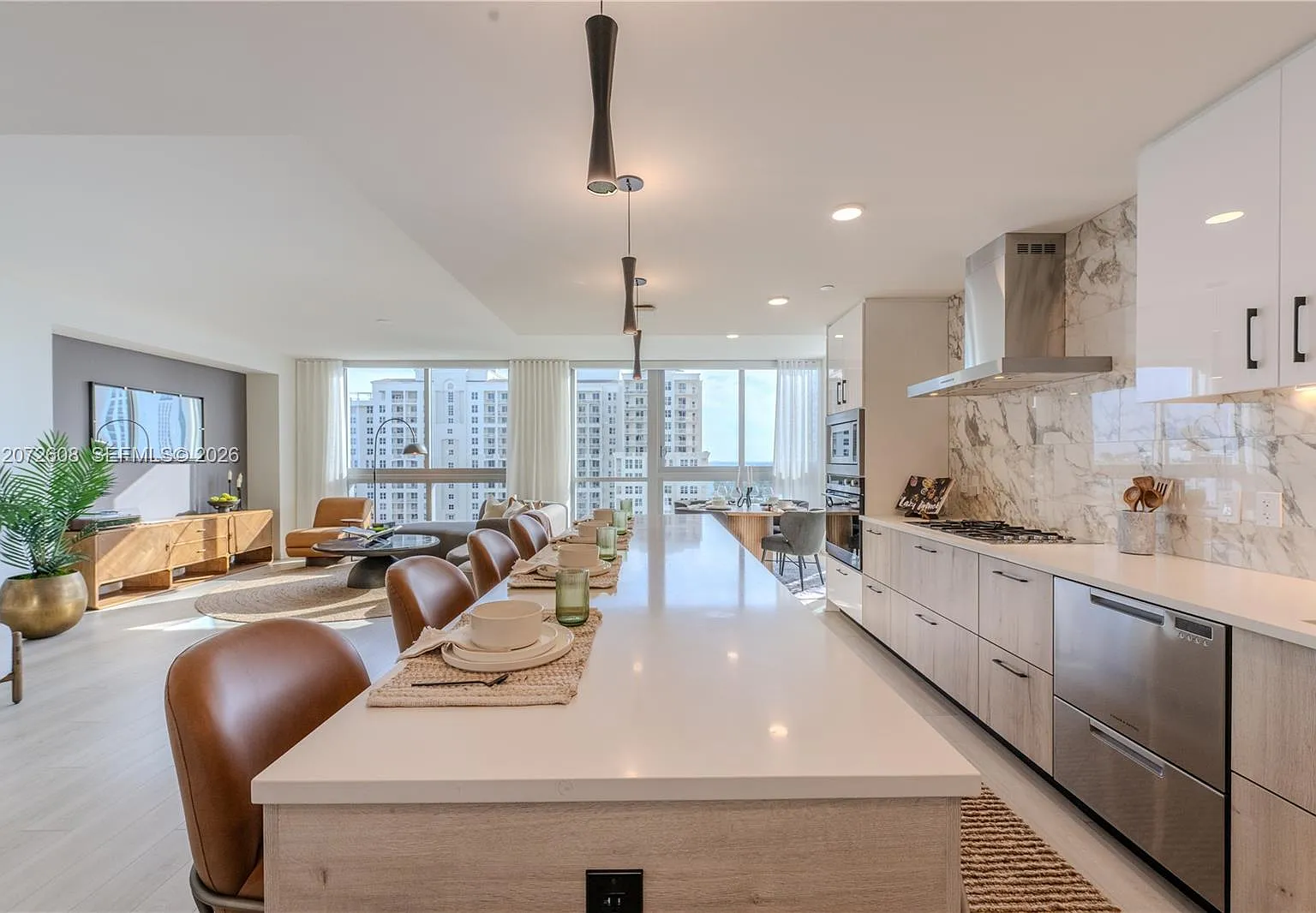 2 bed, 2.0 bath, 1264 sqft, $4,943 — Photo 3