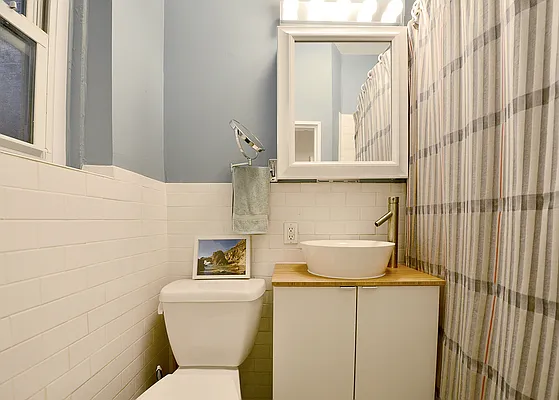 Sold by Maz Group NY | media 12