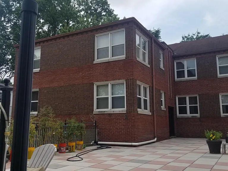 1364 McCausland Ave #AVENUE1N — Photo 18