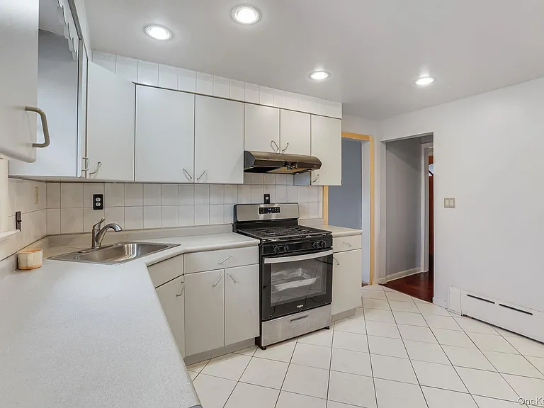 2 Gillis Ave #1 — Photo 9