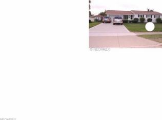 5986 Kimberly Dr, Bedford Heights, OH