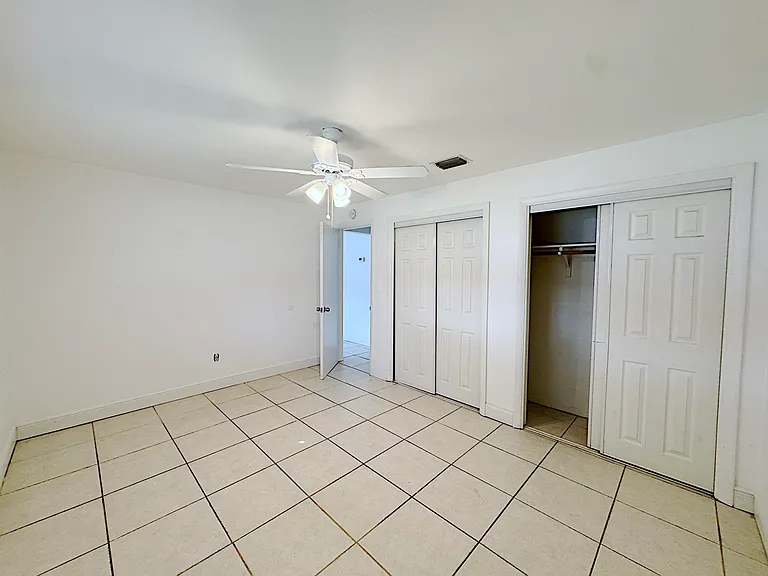 202 SE 3rd Ter #1 — Photo 12