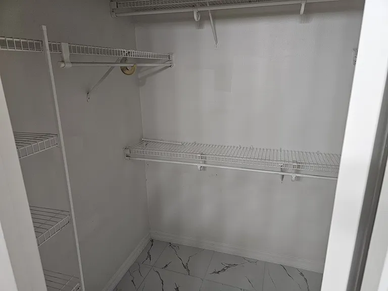 538 Beasley Ct — Photo 14