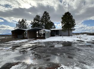 57147 Ivy Rd, Christmas Valley, OR 97641