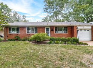 1455 Burning Tree Dr, Florissant, MO 63033