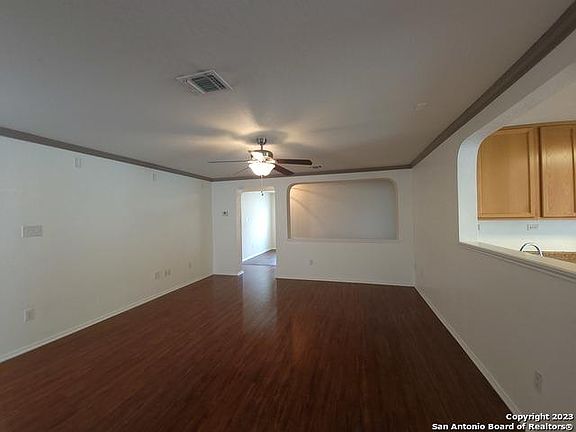 4th image of 7306 Cortland Oak