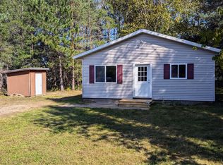 6967 Orchard Ln, Three Lakes, WI 54562