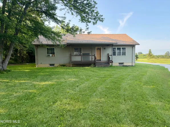 6875 Corduroy Rd, Oregon, OH 43616