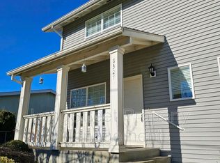 8327 SE Lambert St, Portland, OR 97266