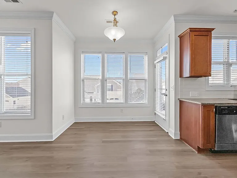 336 Plott Hound Ln — Photo 24