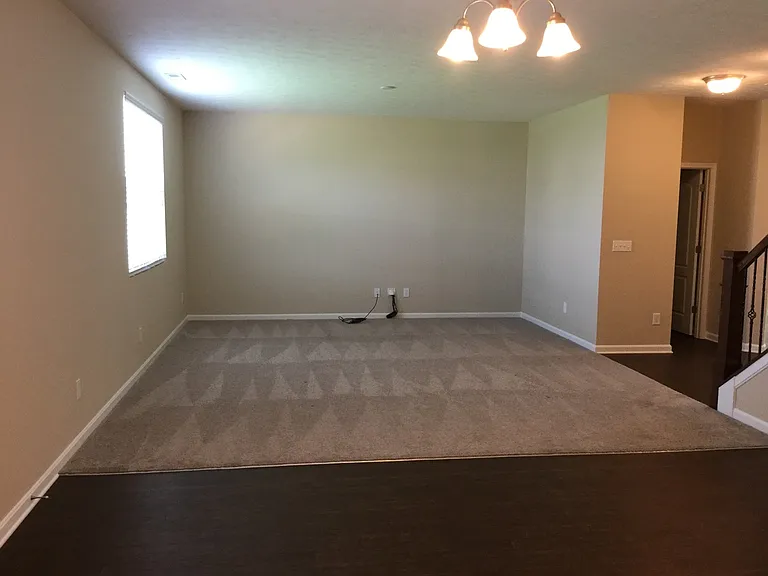 11727 Trottingham Cir — Photo 3