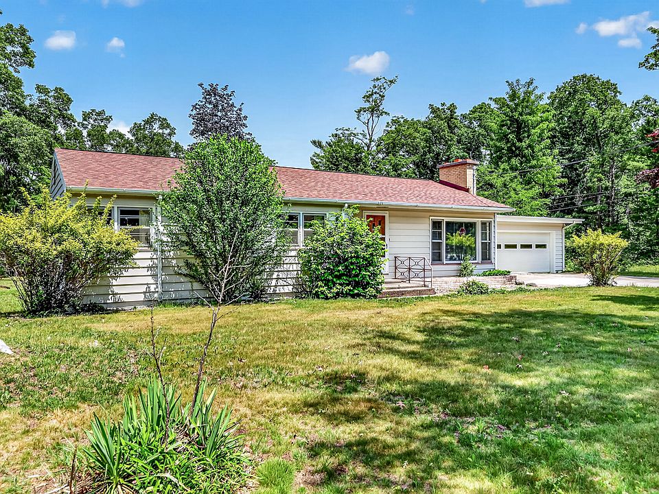 1st image of 4214 White Lake Dr