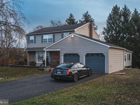 1145 Grandview Cir, Pottstown, PA 19465