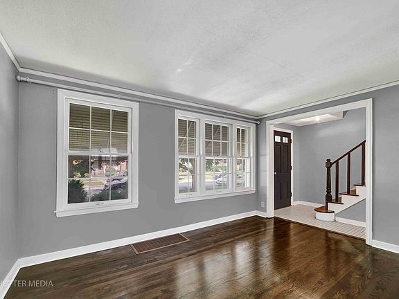 4th image of 3745 S 58th Ave