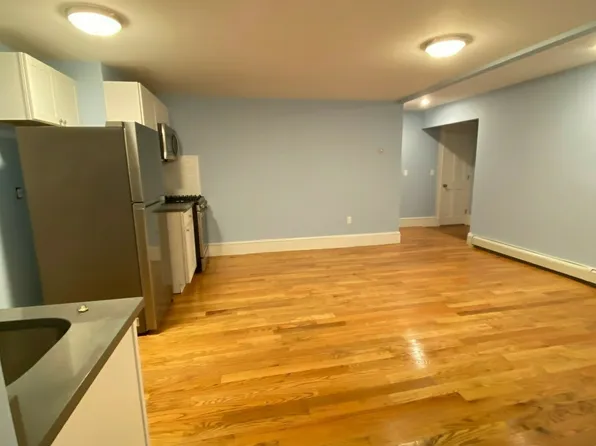 66 Beacon St, Somerville, MA