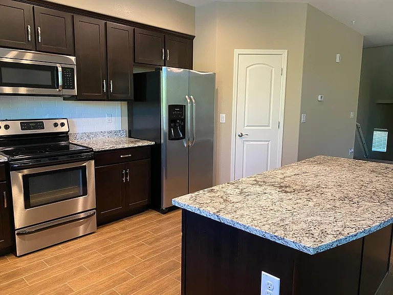 240 W Juniper Ave #1136 — Photo 6