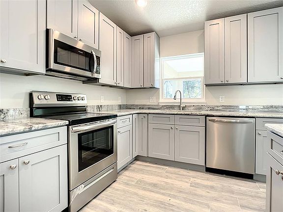 5th image of 2997 Norvell Ct