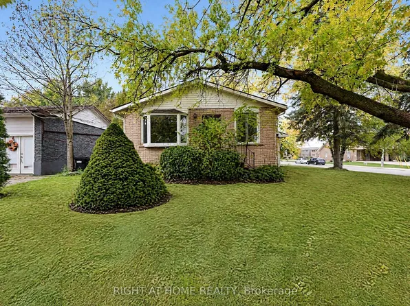 1080 County Road 42, Clearview, ON L0M 1S0