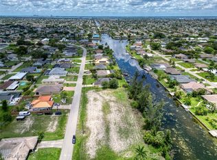 408 SE 16th Terrace Cpe, Coral, FL 33990