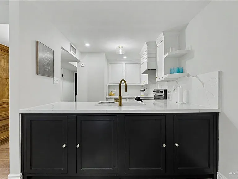 1313 Z Ave #Y — Photo 9