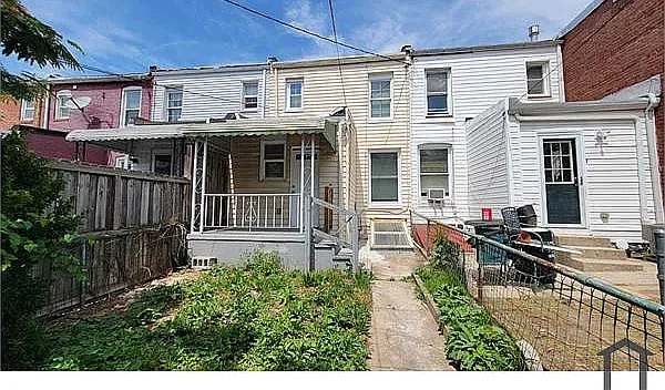 1900 Griffis Ave — Photo 8