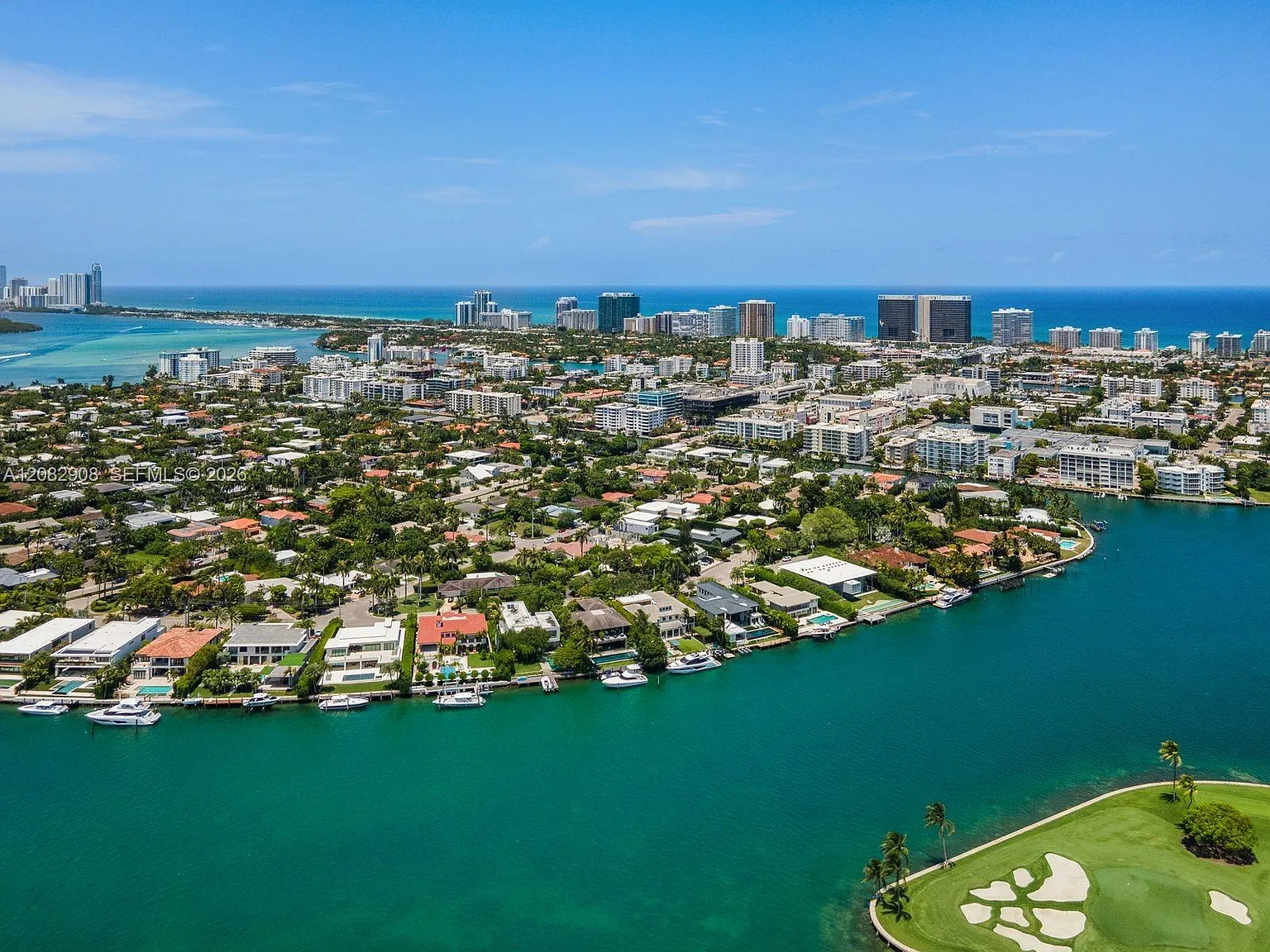 Bay Harbor Island — Photo 4