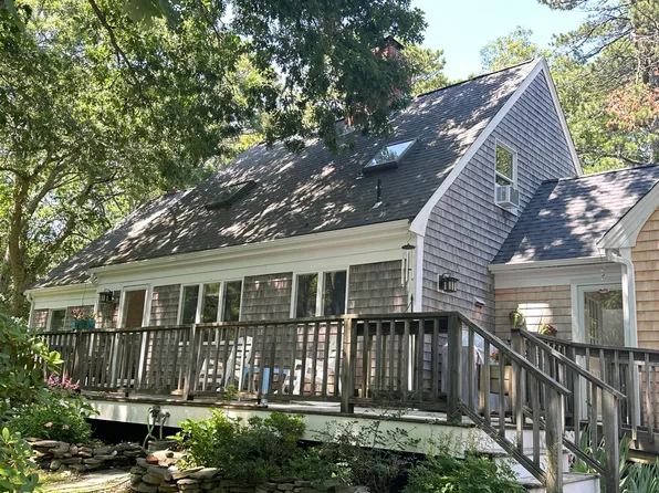 24 Faunce Mountain Road, Sandwich, MA 02563