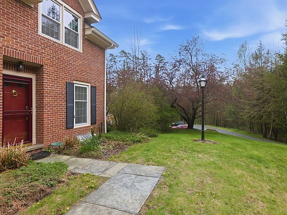 2nd image of 85 Town House Way #18