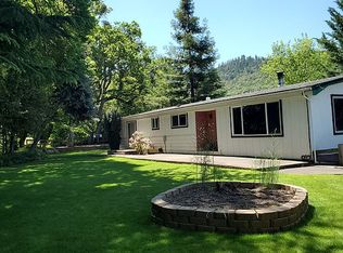 2280 Hull Rd, Medford, OR 97501