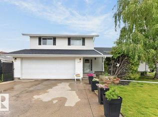 3205 104a St NW, Edmonton, AB T6J 4H7