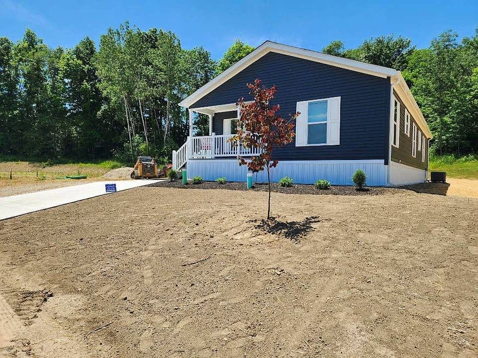 1st image of 12530 Kinsman Rd Lot 8