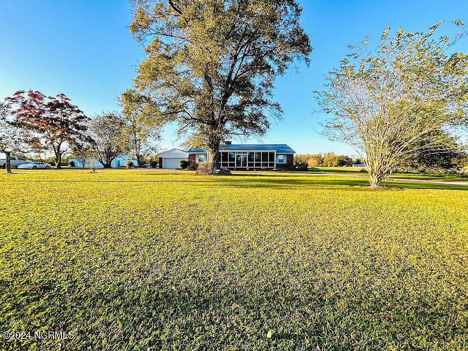 hakkacandyland　0710 2974 Shetland Ln, Montgomery, IL 60538 | Zillow