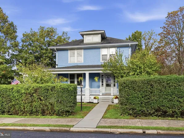 707 E Vine St, Stowe, PA 19464