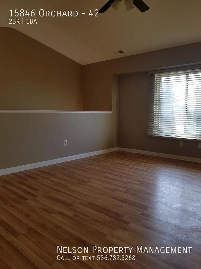 Spacious 2-Bedroom Upper Condo with Raised Ceilings and Modern Finishes & All Appliances — Photo 4