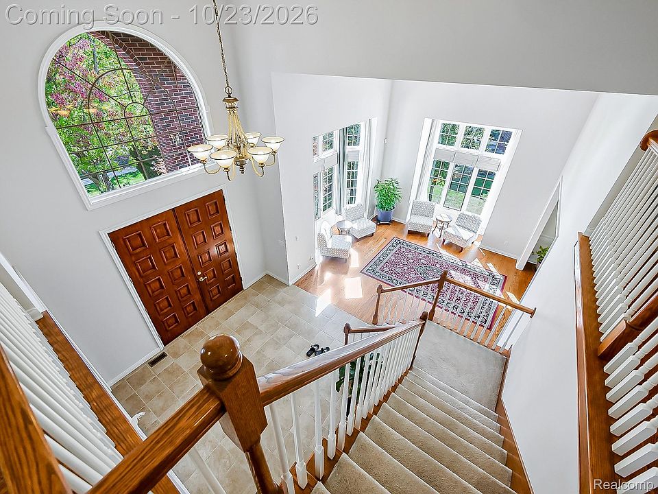 18777 Stonewater Blvd, photo 21
