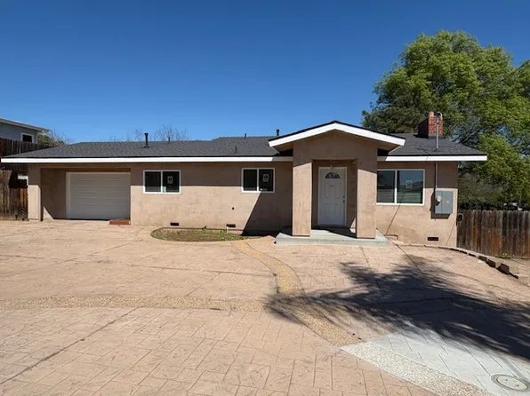 1040 N Rose St, Escondido, CA 92027