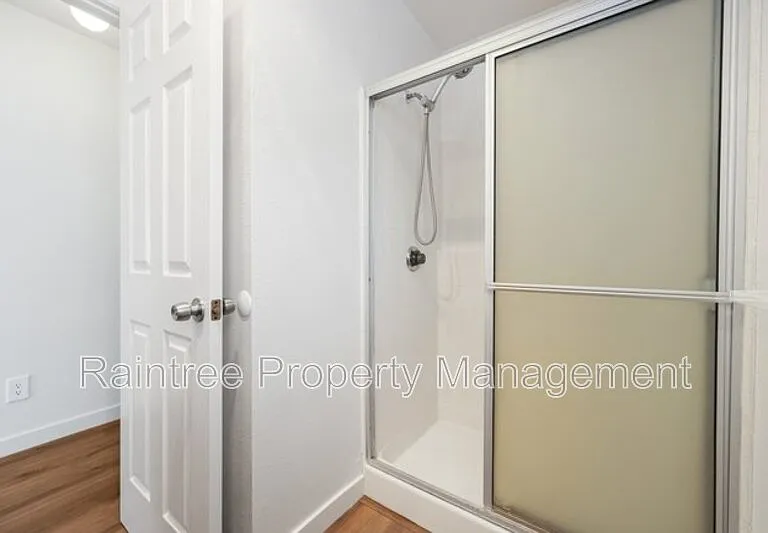 340 Walnut Ave — Photo 20