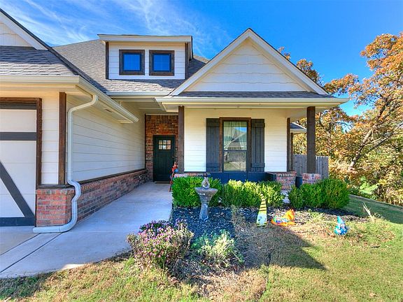 5th image of 4917 Highgarden Ave