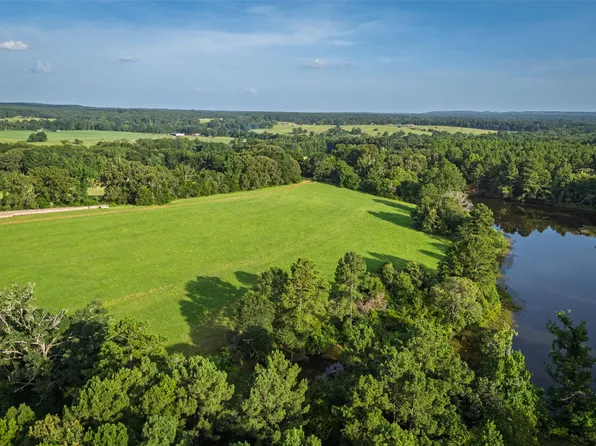 205 County Road 2301, Rusk, TX 75785