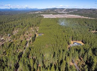 6823 E Elk Chattaroy Rd, Chattaroy, WA 99003