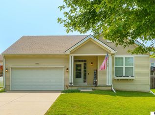 1586 N 208th Ave, Elkhorn, NE 68022