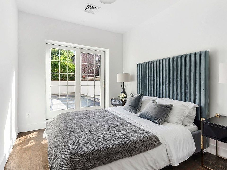 1st image of 335 Nostrand Ave #402B