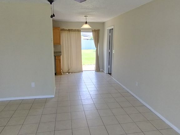4th image of 3805 Goose Ct