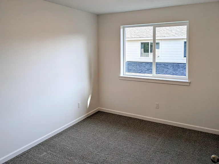 2152 Trade St SE #2152 — Photo 10