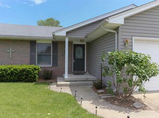 614 Idlewood Ct, Seymour, IN 47274