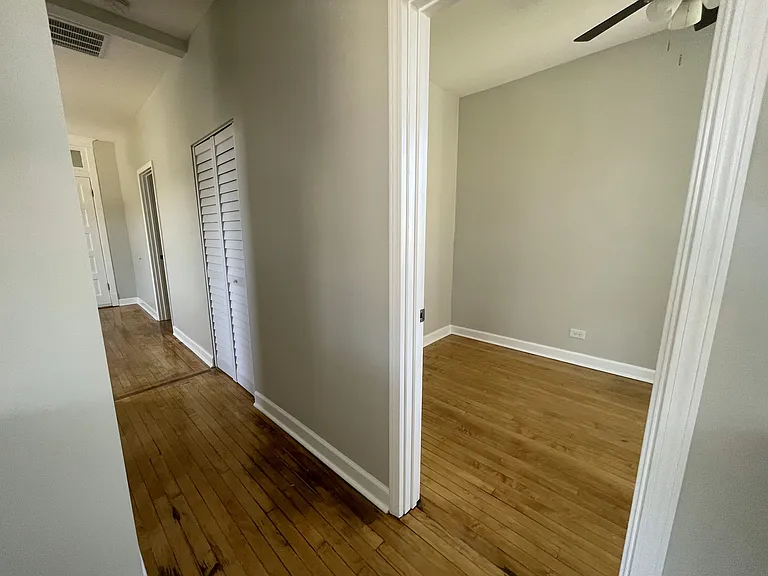 2990 N Milwaukee Ave #2R — Photo 17