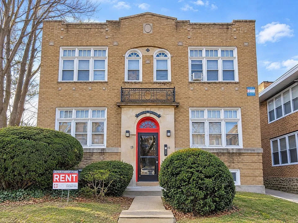 13-15 E Upsal St