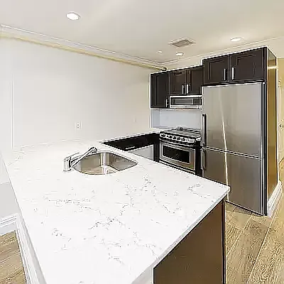 Rented by Avenues Real Estate | media 10