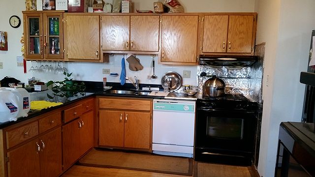 2nd image of 1758 W 35th St APT 2R